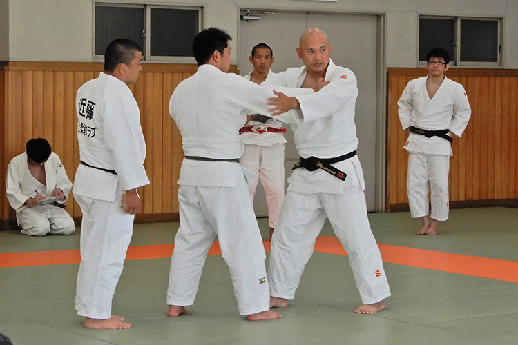 中学校武道授業指導法研究事業